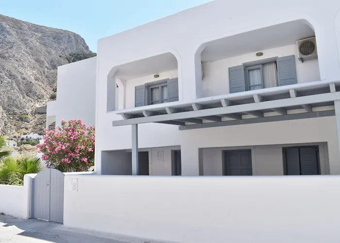 Zacharakis Studios
